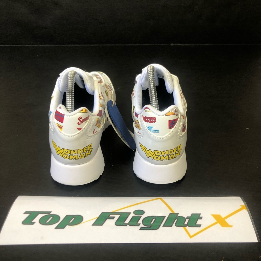 Reebok WMNS Wonder Woman x Classic Harman - Picture 5 of 14